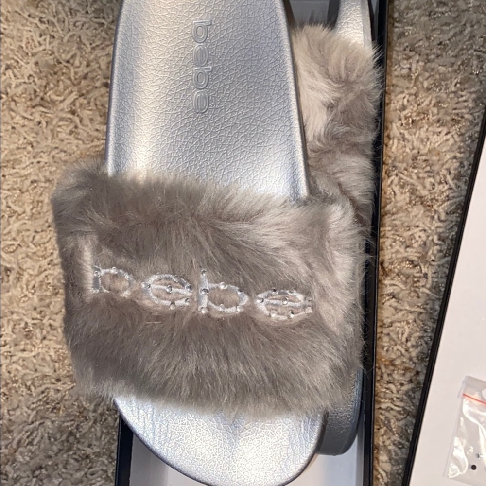 BEBE Fuzzy Slides size 7